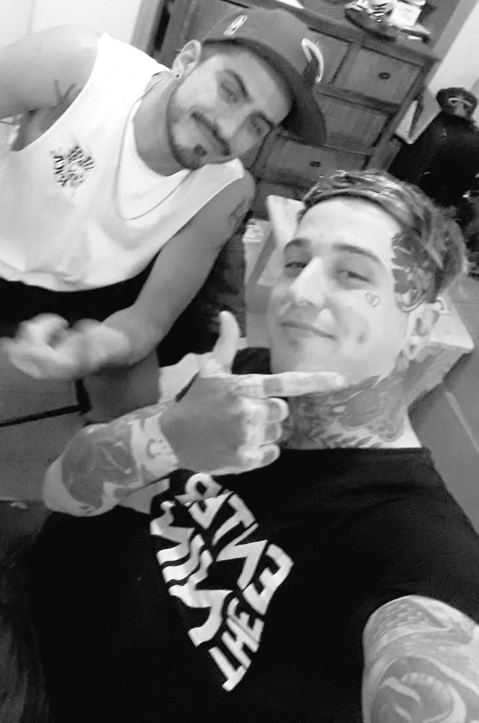 Ya pasó el primer cumpleaños de mí hermano despues del brutal asesinato en manos de la patrulla municipal de Vicente López y 1 policía bonaerense. Ese día el cielo estuvo de fiesta sin dudas , acá t recordamos mucho y seguiremos luchando por hacer justicia ✊🏼 
<a href="/soledadmartinez/">Sole Martinez</a>