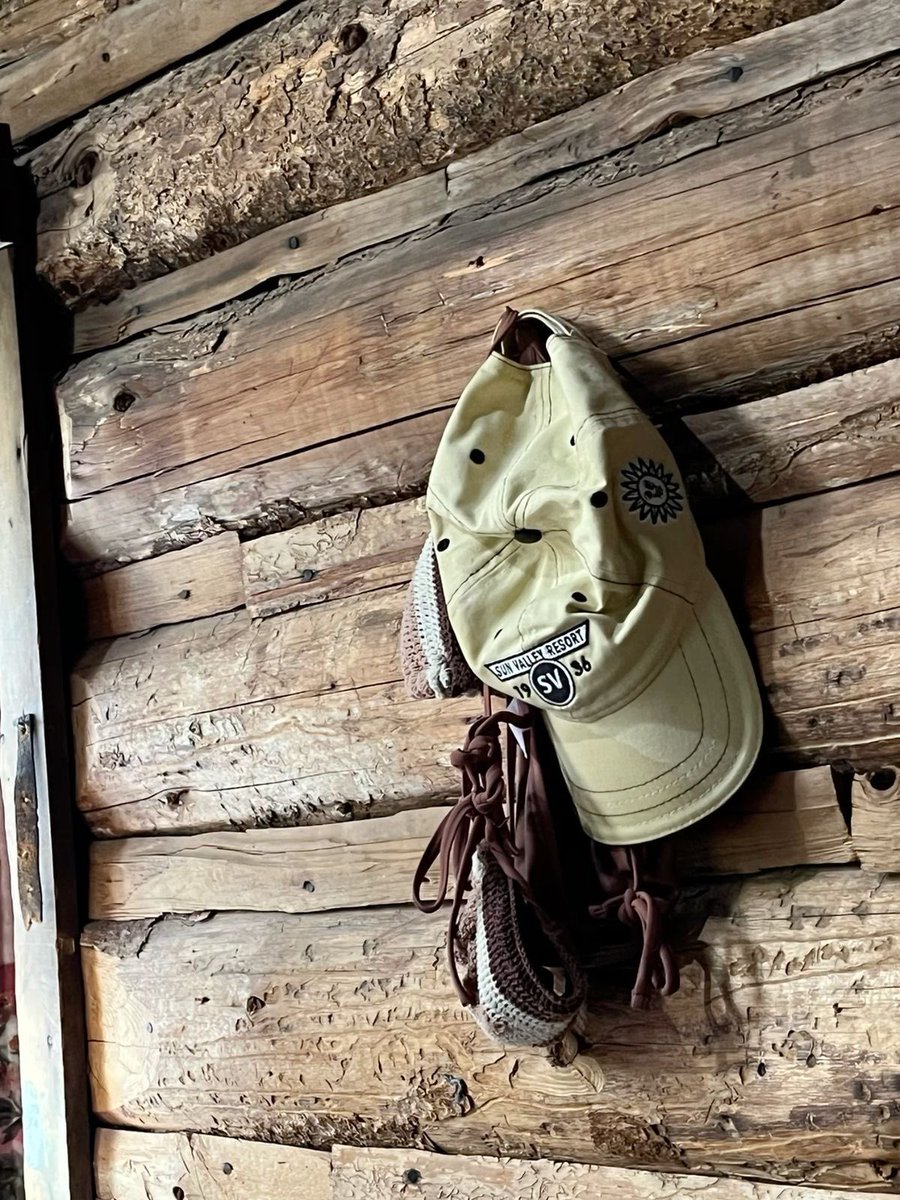 IMEXRTTA's tweet photo. 𓂃𓊝 󠁪 𝓢𝐀𝐈𝐋 󠁪 𝓉𝐨 󠁪༄⠀⠀. . . ⠀
 ݁ ⠀° 󠁪 𝑑𝑖𝑠𝑡𝑎𝑛𝑡 󠁪 ⚓️       𝓢ᴴᴼᴿᴱᔆ

ветер  путается  в  волосах,  соль  оседает  на  губах,  а  где-то  за  горизонтом  нас  ждёт  𝐒𝗘𝗔  𝒐𝓯  𝐌𝗢𝗡���𝗧𝗘𝗥𝗦  ——  корабль  не-живых  поставил  курс. https://t.co/nxYHa2Lu7t