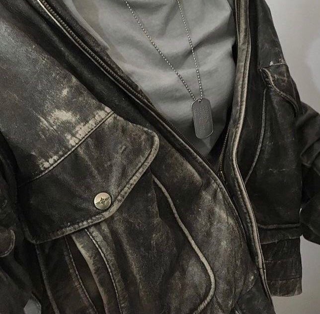 IMEXRTTA's tweet photo. 𓂃𓊝 󠁪 𝓢𝐀𝐈𝐋 󠁪 𝓉𝐨 󠁪༄⠀⠀. . . ⠀
 ݁ ⠀° 󠁪 𝑑𝑖𝑠𝑡𝑎𝑛𝑡 󠁪 ⚓️       𝓢ᴴᴼᴿᴱᔆ

ветер  путается  в  волосах,  соль  оседает  на  губах,  а  где-то  за  горизонтом  нас  ждёт  𝐒𝗘𝗔  𝒐𝓯  𝐌𝗢𝗡���𝗧𝗘𝗥𝗦  ——  корабль  не-живых  поставил  курс. https://t.co/nxYHa2Lu7t