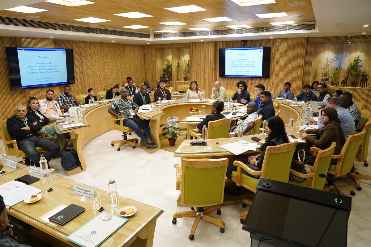 ndmaindia's tweet image. Participants of the International Course on 13th Comprehensive Disaster Risk Management (DRM), organised by @nidmmhaindia, visited @ndmaindia as part of their orientation programme. 
#NDMA #DRR #disasterstudies #nidm