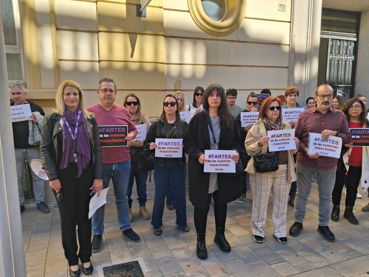 🖤Ana María, 64 anys, infermera, assassinada al seu lloc de treball a Benicàssim. Ja van set dones assassinades enguany i el Pacte valencià contra la violència porta tres anys caducat.

📢<a href="/ccoopv/">CCOO País Valencià</a> es concentra a les seues seus perquè estem #Fartes de #violènciesmasclistes.