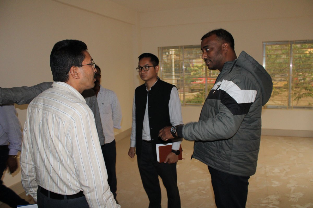 SULMTRIPURA's tweet photo. A joint inspection of the Shelter House at AGMC Complex, Agartala was conducted under the leadership of Sri Tarit Kanti Chakma, SMD of TULM, C.E- UDD along with officials of Agartala MC.

Reaffirming commitment towards safe and dignified shelter for the homeless https://t.co/cHa4VIyOwx