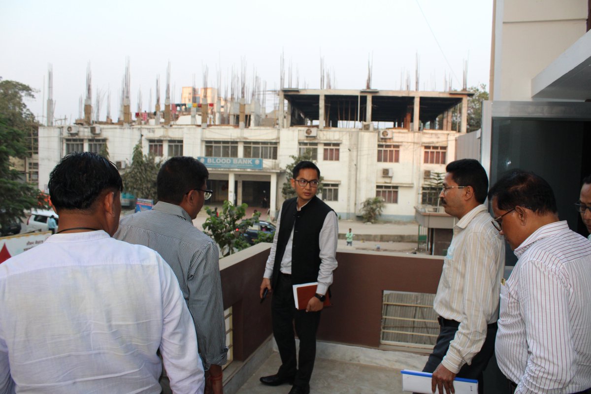 SULMTRIPURA's tweet photo. A joint inspection of the Shelter House at AGMC Complex, Agartala was conducted under the leadership of Sri Tarit Kanti Chakma, SMD of TULM, C.E- UDD along with officials of Agartala MC.

Reaffirming commitment towards safe and dignified shelter for the homeless https://t.co/cHa4VIyOwx