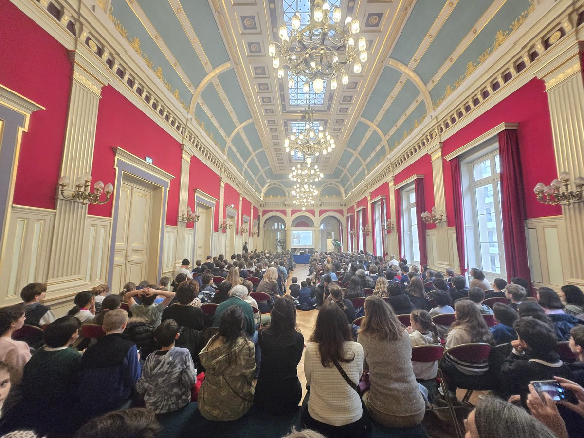 Mairie du XVIe tweet media