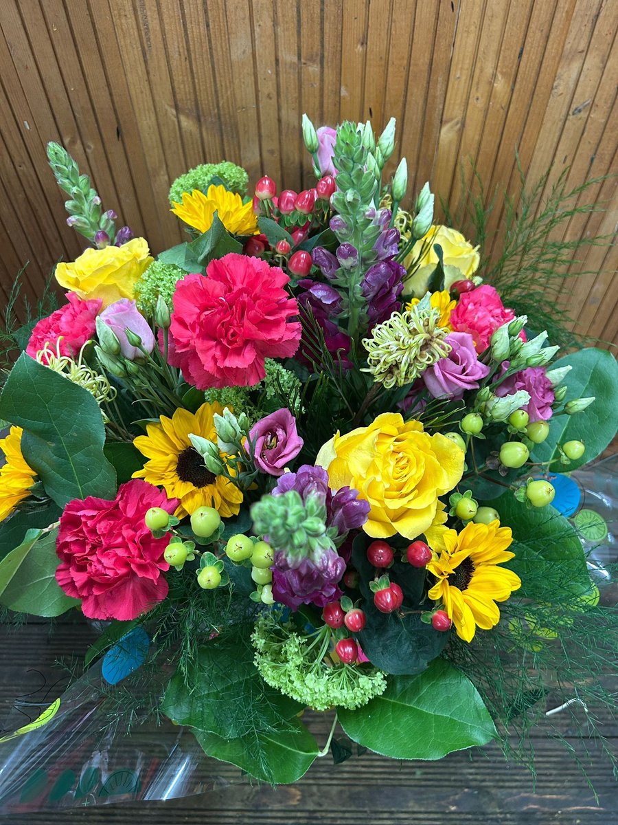 Bromborough Flowers tweet media