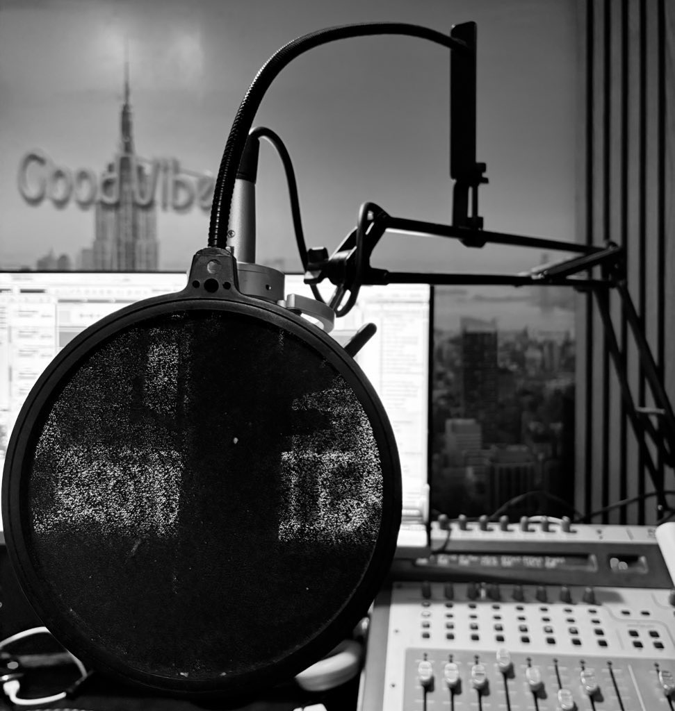 MartinStoker's tweet image. Vandaag mogen we weer voiceovers leveren voor o.a: IJmond Groep en voor Ad Alliance Hilversum tv-billboards voor Toilettaxi.nl Ja echt😉

#homestudio