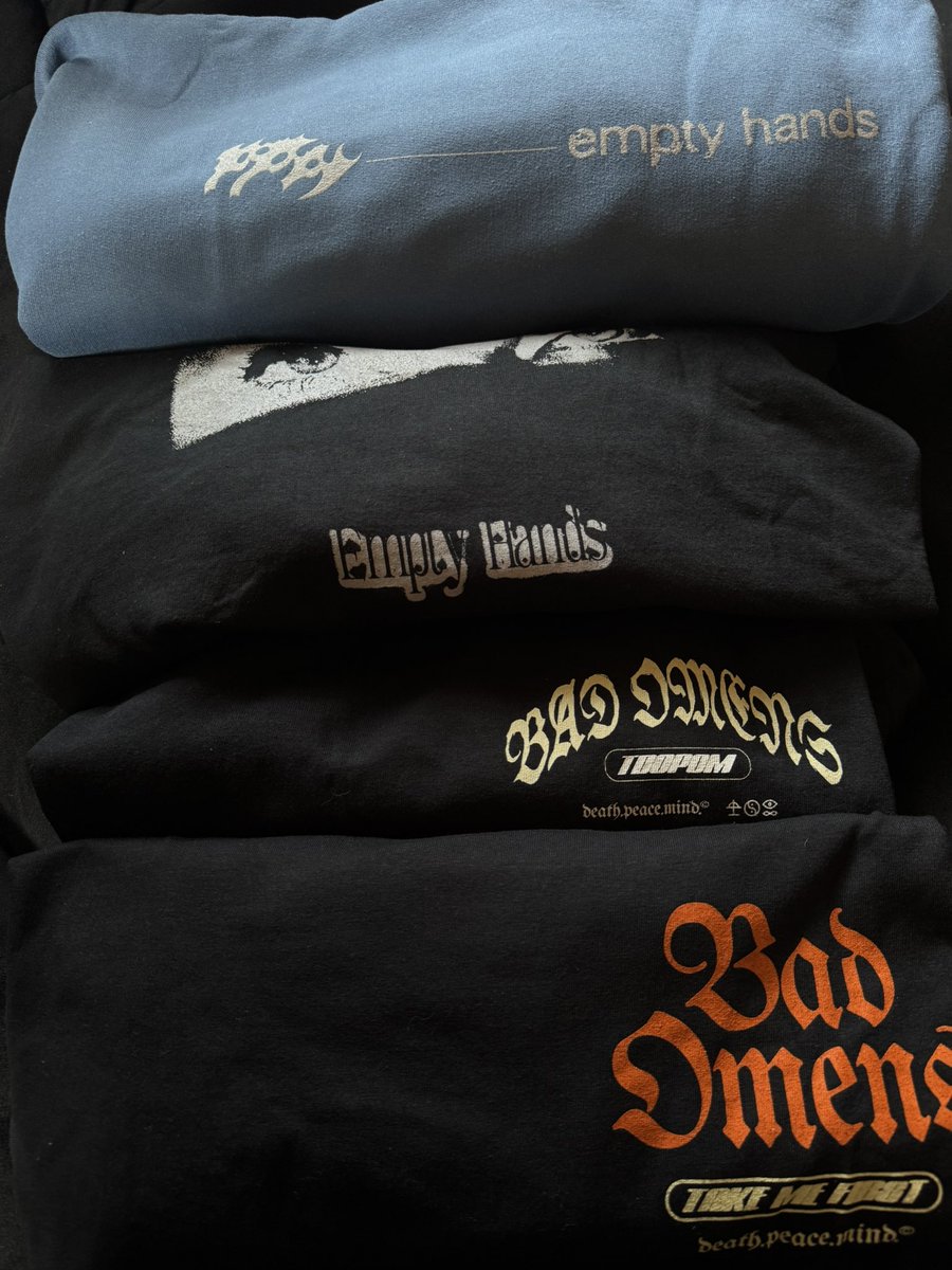 s a r a h👻 tweet media