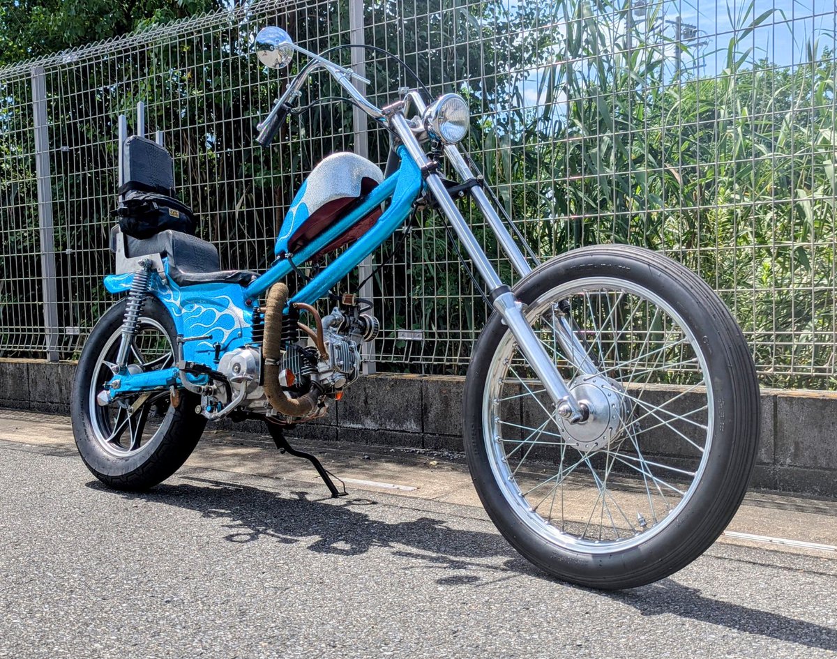 AA01、左リトル右スーパー。

 #みんなのCub見せて