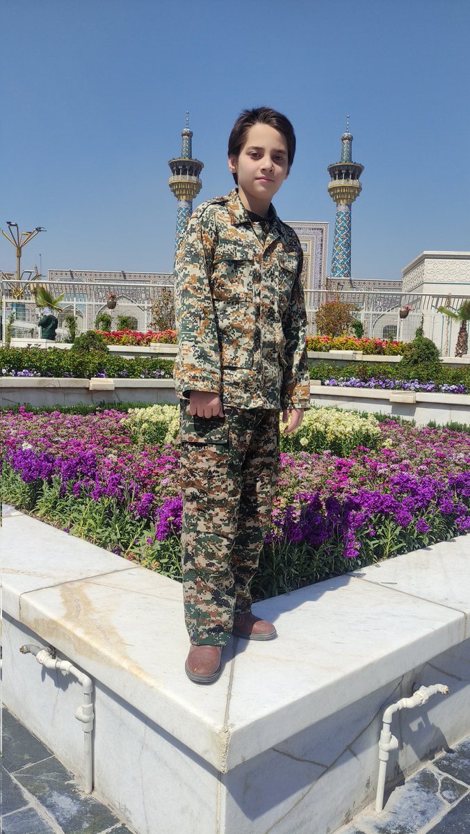 خانوم بشاش tweet media