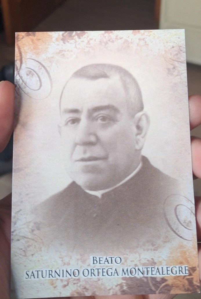 Apresado por milicianos rojos en 1936 en Talavera de la Reina. Fue desnudado, poniéndole un cencerro, toreandole y colocandole banderillas. Lo asesinaron a los 15 días, lanzándolo al Río Tajo.

Antes de ser asesinado, dijo: 
“Os perdono por amor a Jesucristo. ¡Viva Cristo Rey!”