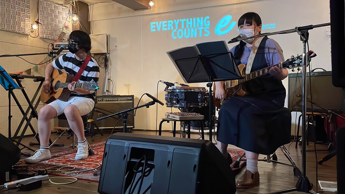 2/21 GPR55の昼間の部に出演するShinotiesは、前回北京オリンピックの年にライブをやっていて、今回見逃すとフランスアルプスオリンピックまで見れない可能性があります。The Carawayの嶋田さんと小林しのさんの素敵なデュオ。予約まだ間に合います！