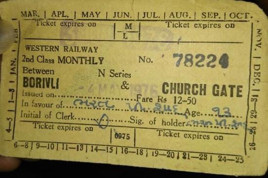 mumbaiheritage's tweet image. 1976: Borivali - Churchgate Train Pass 
Rs 12.50
#IndianRailways #mumbailocal