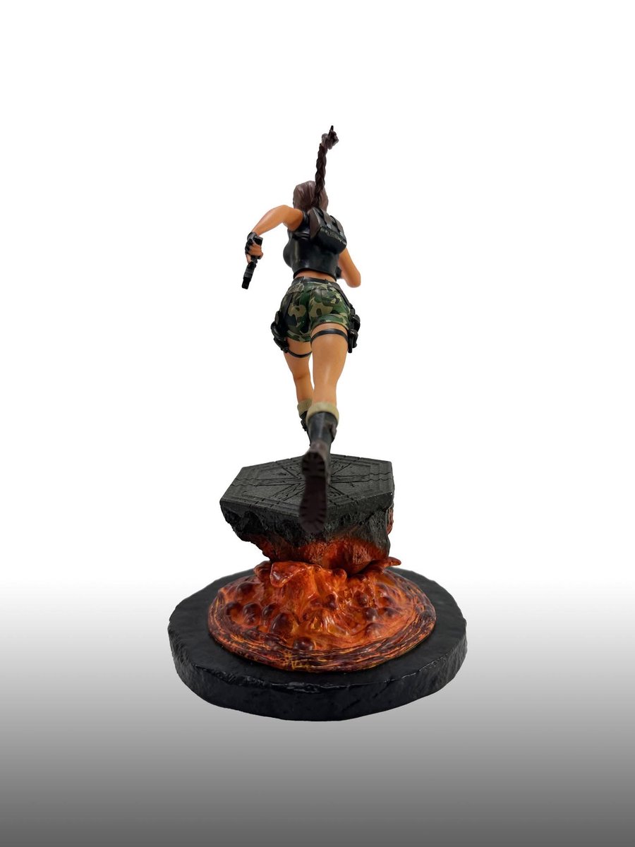 Tomb Raider Univers tweet media