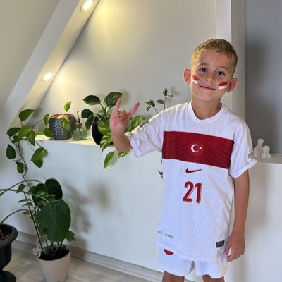 asrinegee's tweet photo. #YeniProfilResmi https://t.co/xf9qQnfBne