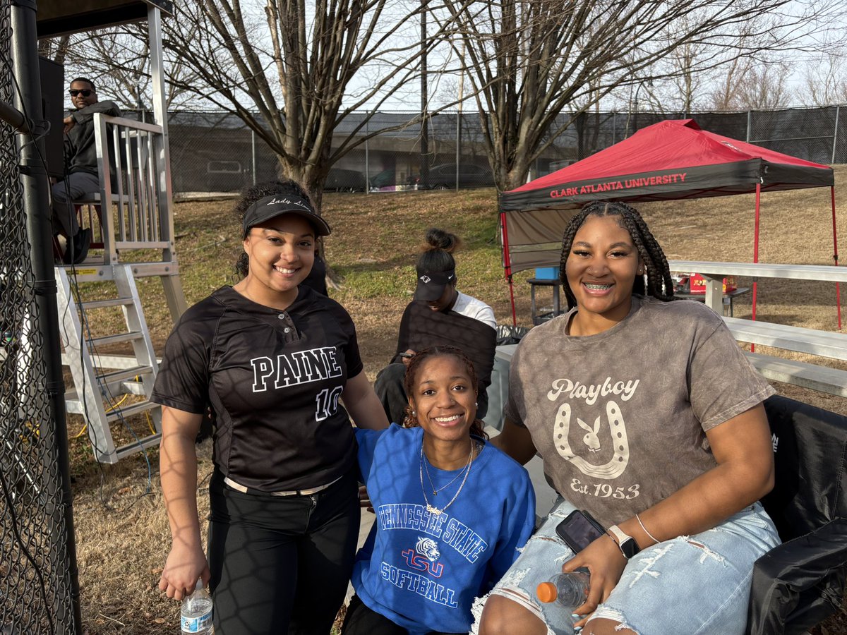 lundyn_smith28 tweet media