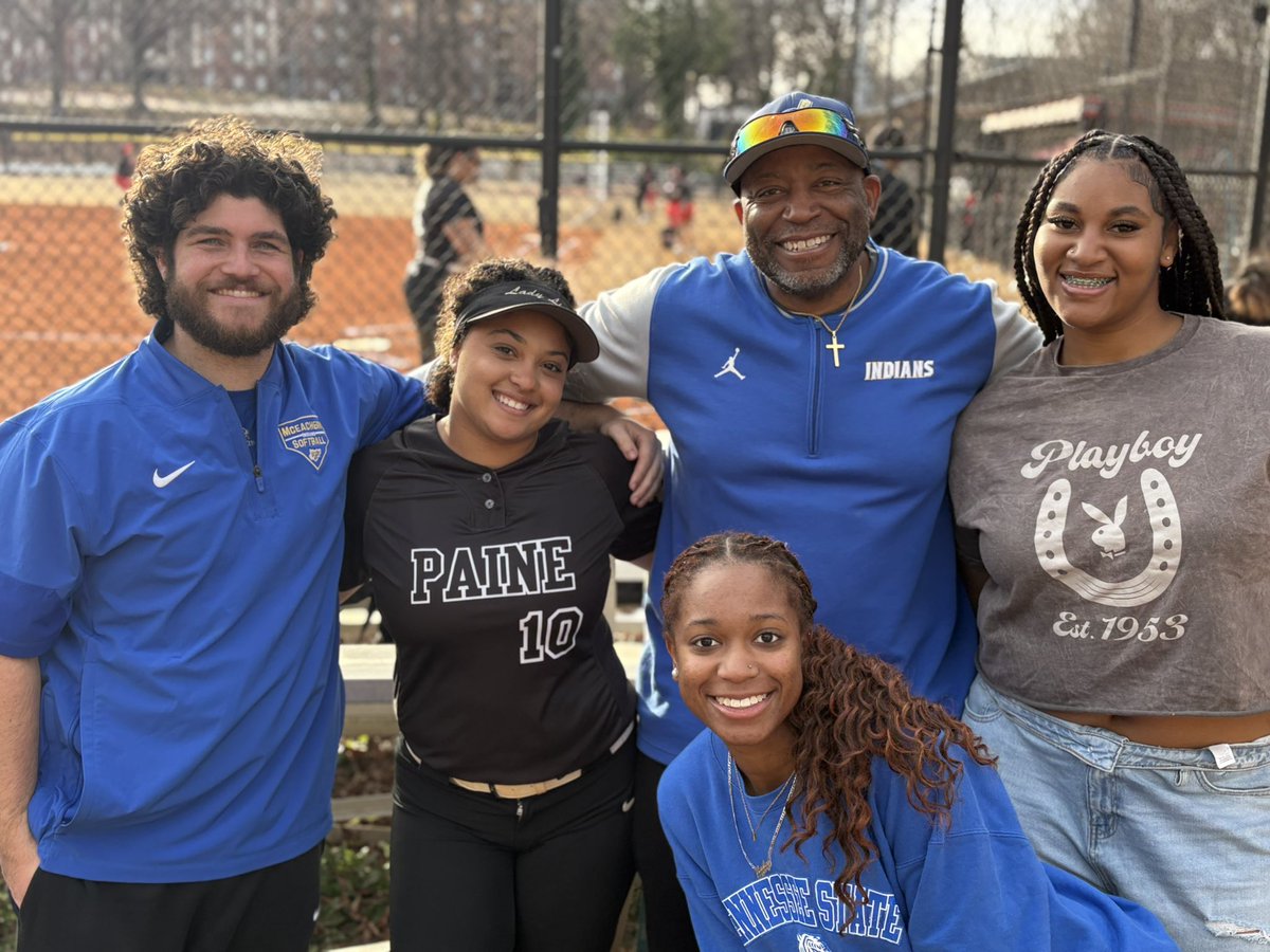 lundyn_smith28 tweet media