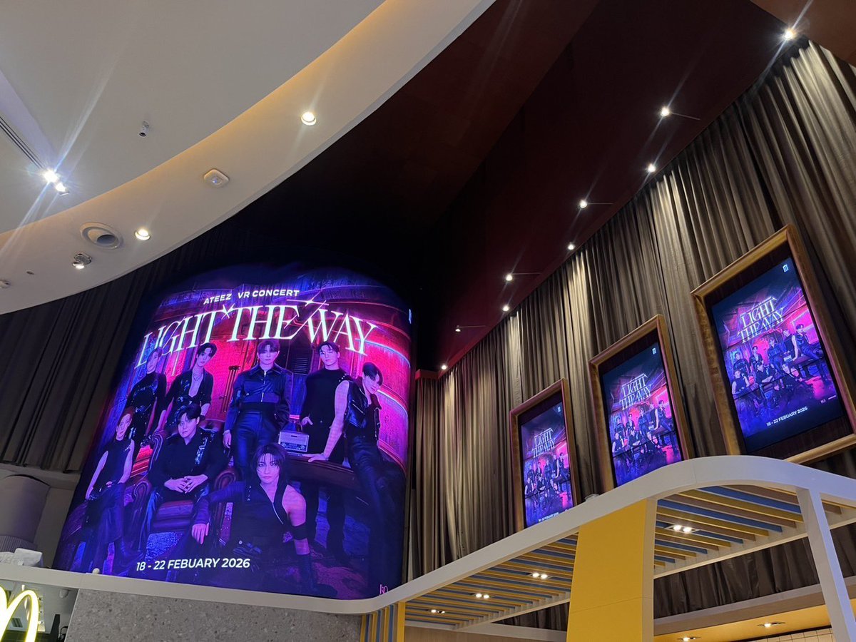 MajorGroup's tweet image. เอทินี่ไทยมาเจอหนุ่ม ๆ ATEEZ ได้ที่พารากอน ซีนีเพล็กซ์ พร้อมจอทั่วทั้งโรงภาพยนตร์!

&amp;lt;ATEEZ VR CONCERT : LIGHT THE WAY&amp;gt; ภาพยนตร์คอนเสิร์ต VR แบบใส่แว่นจริง! เห็นความหล่อแบบชัดยิ่งกว่าบนเวที พร้อมดูการแสดง Performance ที่เป็นเอกลักษณ์

ฉายถึงวันที่ 22 กุมภาพันธ์เท่านั้น บัตรราคา