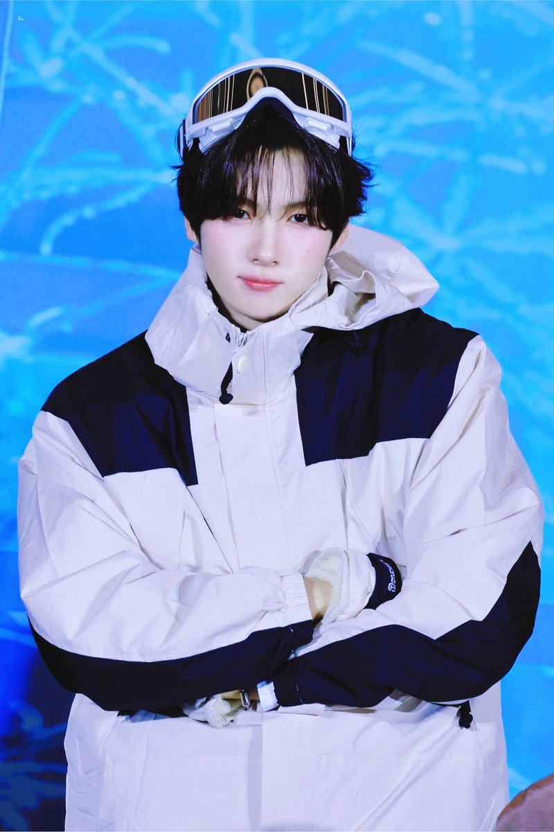 260214

🏂！

#TWS #투어스 #YOUNGJAE #영재 #ヨンジェ #247WithUs