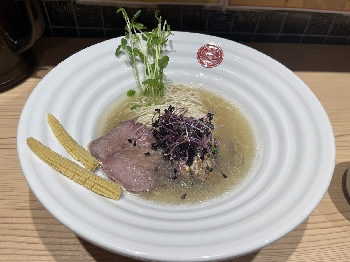 bako_bodoge's tweet photo. 潮騒の牛骨😊
牛骨とアサリのスープが美味い！

好みの味です✨️ https://t.co/L89fhlZ5u9