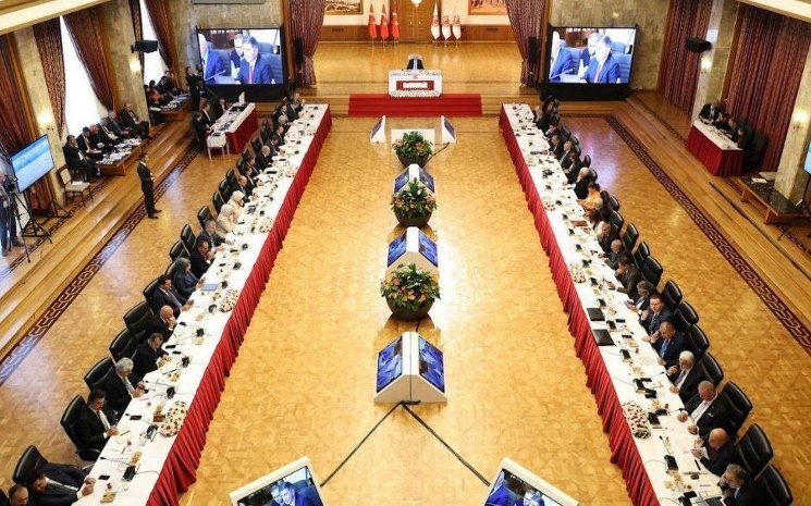 EMEP’ten ret oyu açıklaması: “Kürt sorunu yok sayılmış, güven vermiyor” 

🔴EMEP ortak rapor taslağına, antidemokratik hazırlandığı, Kürt sorunu ve temel haklara yer vermediği, iktidarın siyasi yaklaşımını yansıttığı ve barış ile demokratikleşme için somut, güven verici adımlar