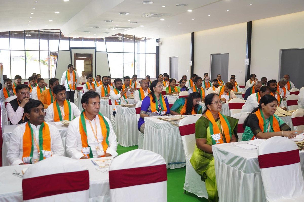 पंडित दीनदयाल उपाध्याय प्रशिक्षण महाअभियान-   2026 के अंतर्गत विषय प्रमुखों की दक्षिण क्षेत्रीय कार्यशाला उद्घाटन सत्र हैदराबाद।
<a href="/BJP4Telangana/">BJP Telangana</a>