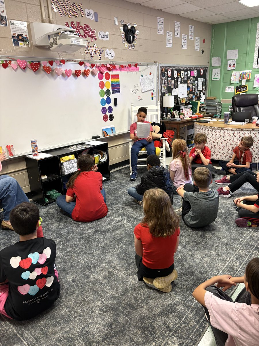 Caroline Pierce tweet media