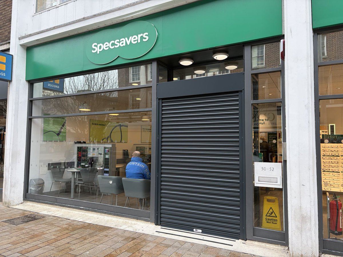 EYS Roller shutters tweet media