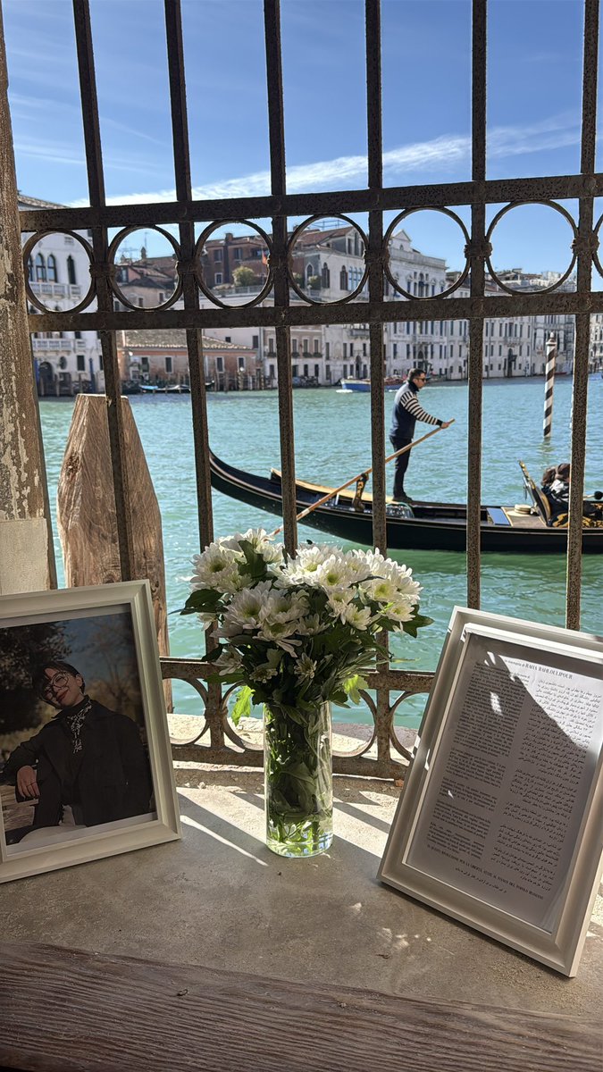 پیکولا tweet media