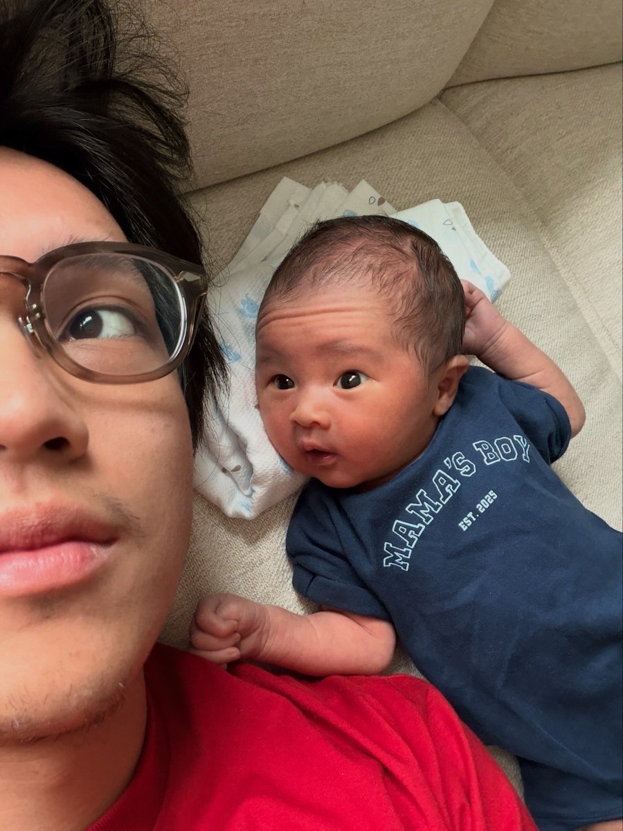 brandonsalim's tweet photo. Good morning world!!! https://t.co/ybahGEb9tS