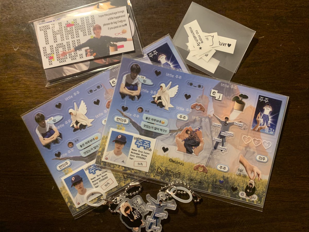 #ge_mail 🎸⋆⭒˚｡⋆

finally got my little juju club thingies <33 thank you so much <a href="/from7997/">xia ★ mention after dm</a> sa uulitin!