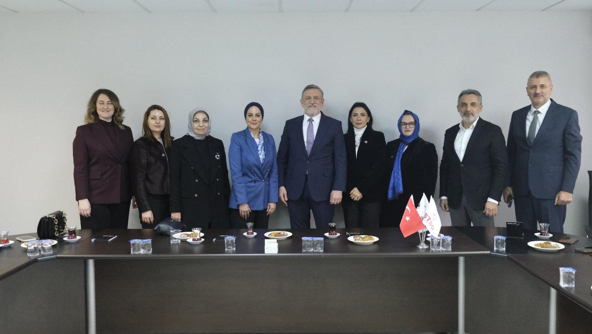 Kadın-Tis heyeti olarak , Bursa programı kapsamında <a href="/BursaTSO/">BTSO</a> Bursa Ticaret ve Sanayi Odası ‘ nı ziyaret ederek Oda Başkanı Sayın Ibrahim Burkay ile bir araya geldik.

Gerçekleştirilen görüşmede; bölgesel ekonomik gelişmeler, kadın girişimciliğinin desteklenmesi, sürdürülebilir