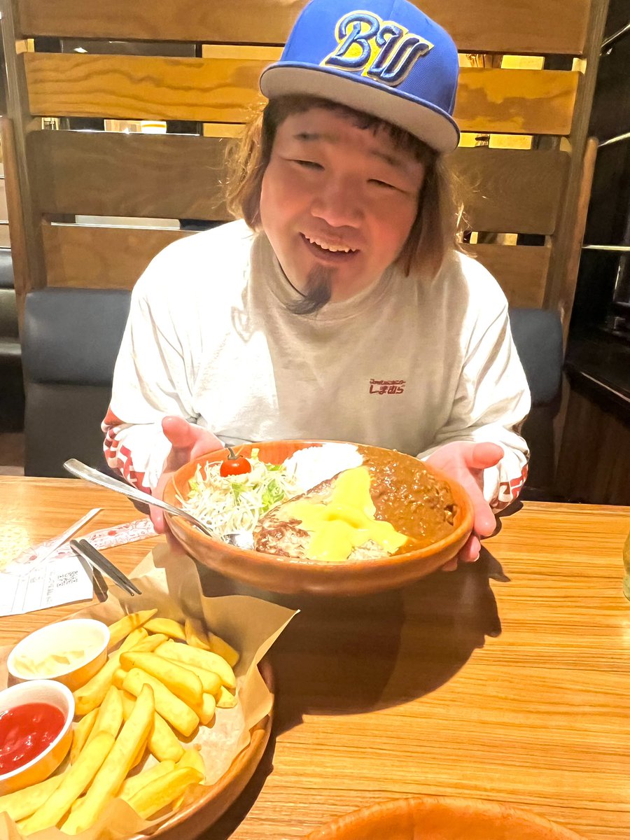 カモン・パンチ【公式】 tweet media