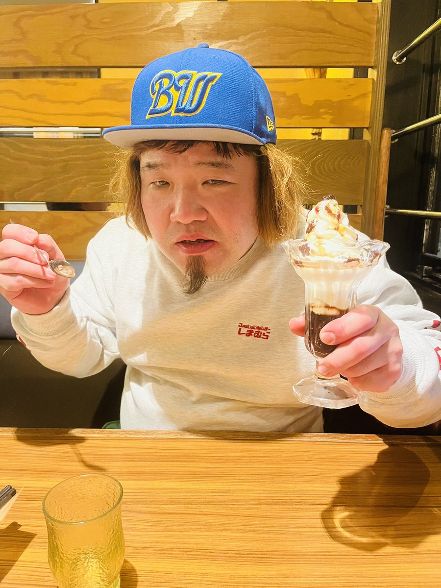 カモン・パンチ【公式】 tweet media