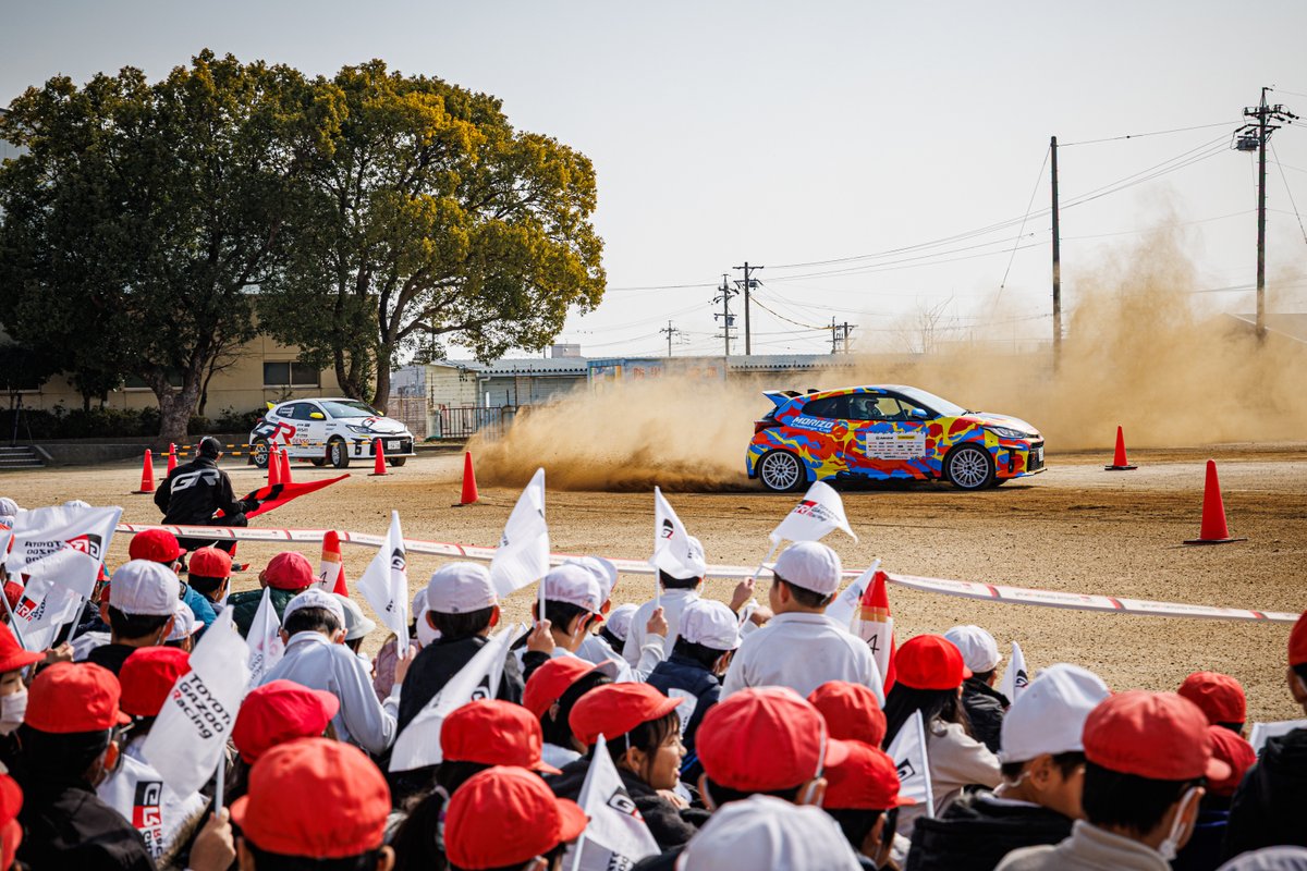 yuna_unagi's tweet image. ラリー三河湾直前ということで
開催地の蒲郡市にある形原北小学校でラリー授業が開催されました！
これをきっかけに、ラリーに少しでも興味を持ってもらえたらうれしいです✨

#MORIZOChallengeCup
#モリゾウチャレンジカップ
#MCC
#モリチャレ