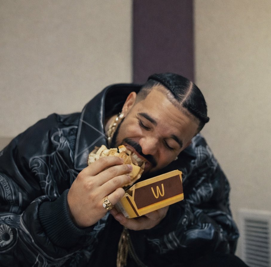 Hiphop Merkezi tweet media