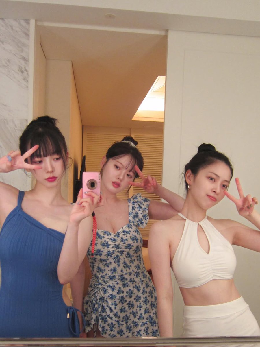 theryujinpics's tweet image. MY PRETTY GIRLS