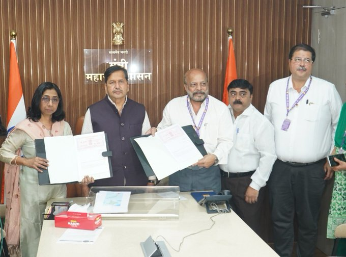 airnews_mumbai's tweet image. अनिरुद्धाज ॲकॅडमी ऑफ डिझास्टर मॅनेजमेंट आणि कौशल्य विभागांतर्गत व्यवसाय शिक्षण आणि प्रशिक्षण संचालनालय यांच्यात सामंजस्य करार

राज्यातल्या भारतीय तंत्रज्ञान संस्थांमध्ये शिकणाऱ्या २ लाख विद्यार्थ्यांना टप्प्याटप्प्यानं आपत्ती व्यवस्थापनाचं प्रशिक्षण मिळणार 

#MoUSigning #ITI