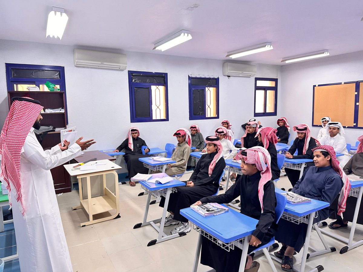 وكالة تعليق الدراسة tweet media