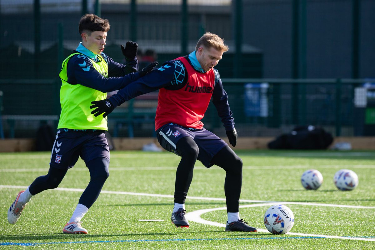 ⚒️ Workin' for the weekend. #YCFC 🔴🔵
