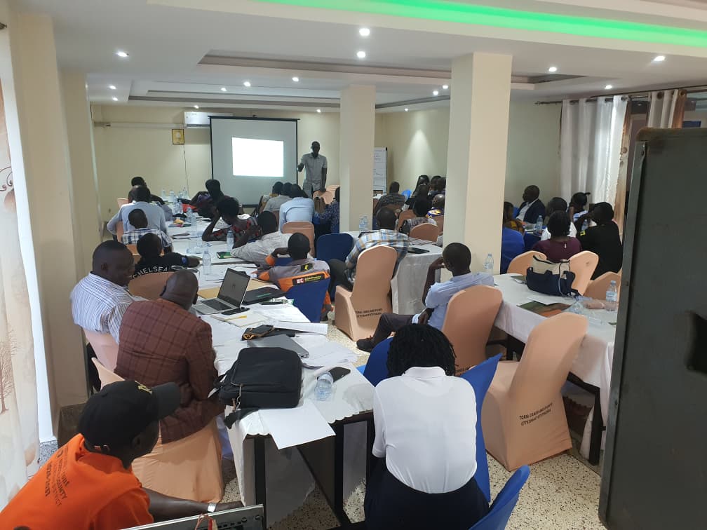 Today in Lira, we are having a high-energy training for commercial agents with our partners @CSJ_Uganda Palladium. 

They are fired up and ready to hit the ground running for this planting season!
