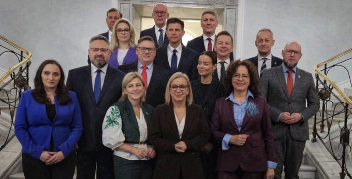 Wolność__Słowa tweet media