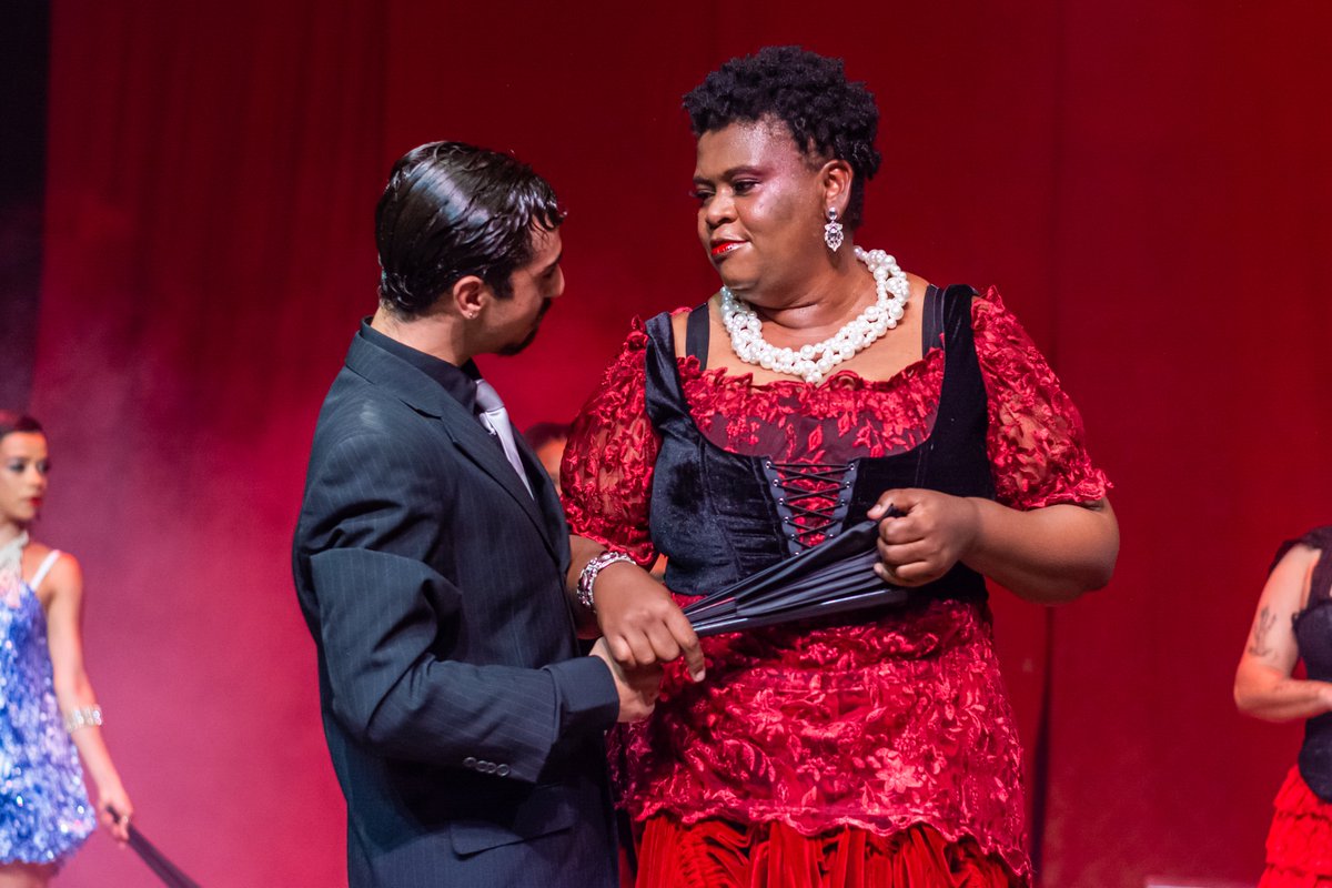 ‘Madame Satã’: Grupo dos Dez retorna a BH para única apresentação do espetáculo;

A apresentação ocorrerá no dia 1º de março, às 20h, no Sesc Palladium, com ingressos a R$ 10 (inteira) e R$ 5 (meia-entrada), disponíveis pela Sympla.

Leia mais: cdlfm.com.br/madame-sata-gr…