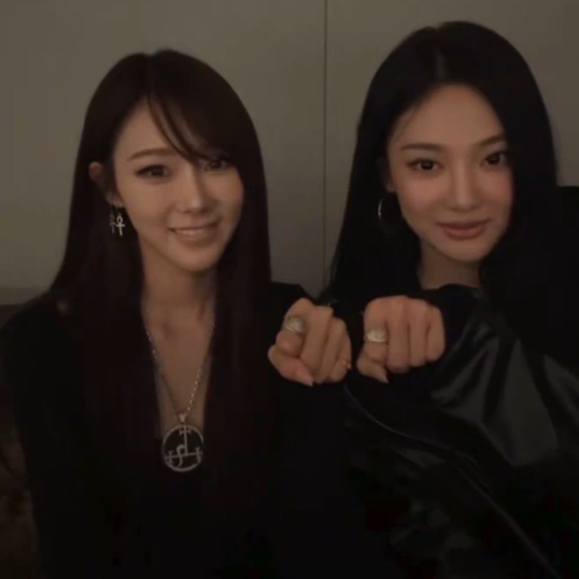 cxndxling's tweet photo. 닝♥젤 https://t.co/f2DQ5tNvmK