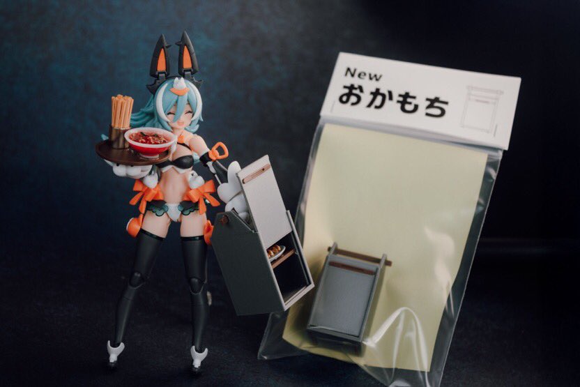 天井もなか tweet media