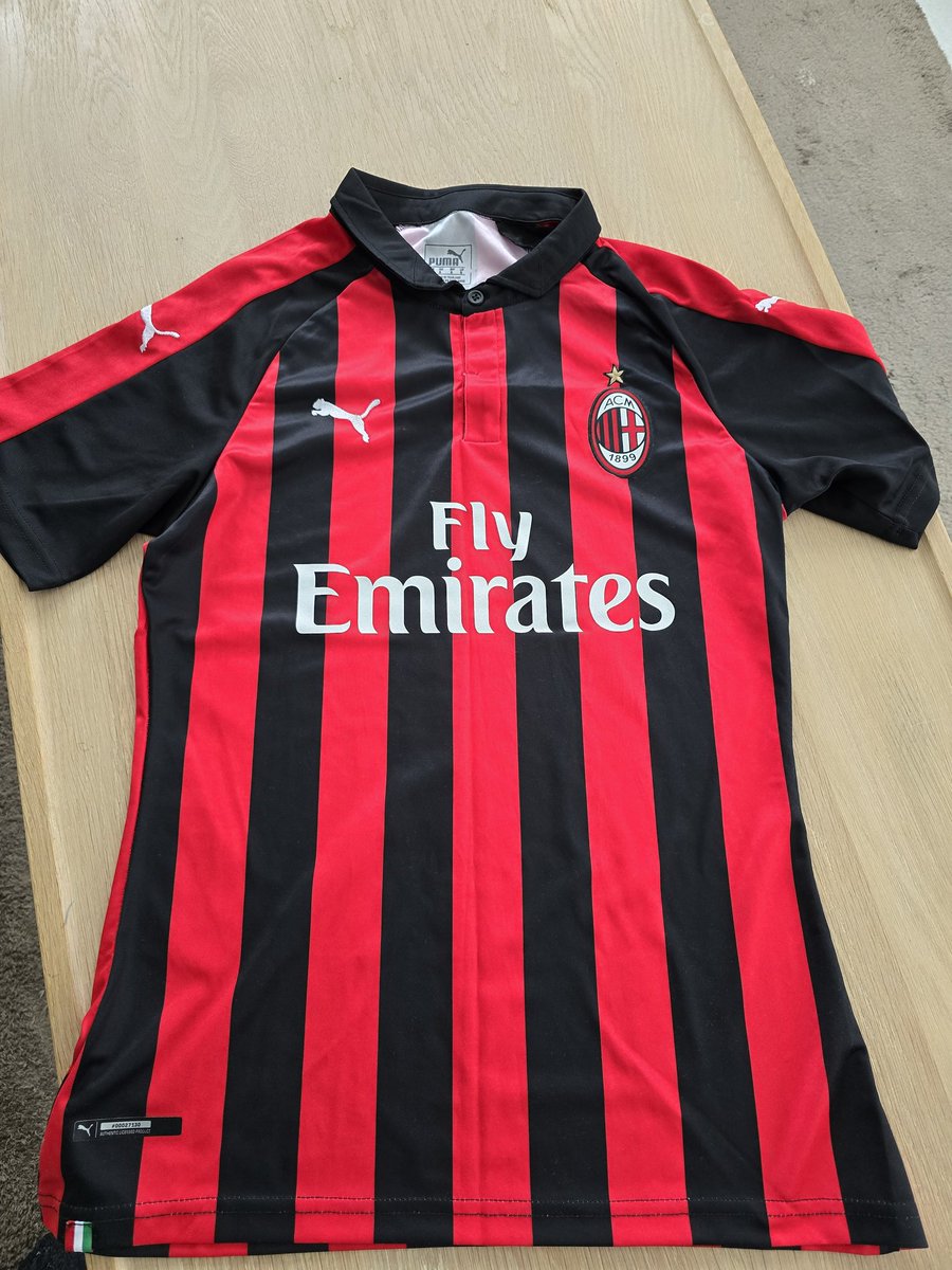 Danitello tweet media