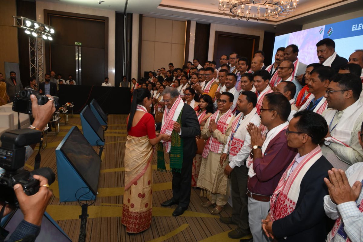 ceoassam62029's tweet photo. The Election Commission of India held an interactive session today with Booth Level Officers in Guwahati.

@ECISVEEP 
@IIIDEM_Official 
#AssamAssemblyElections2026 
#eci https://t.co/1hpwUrRpt9