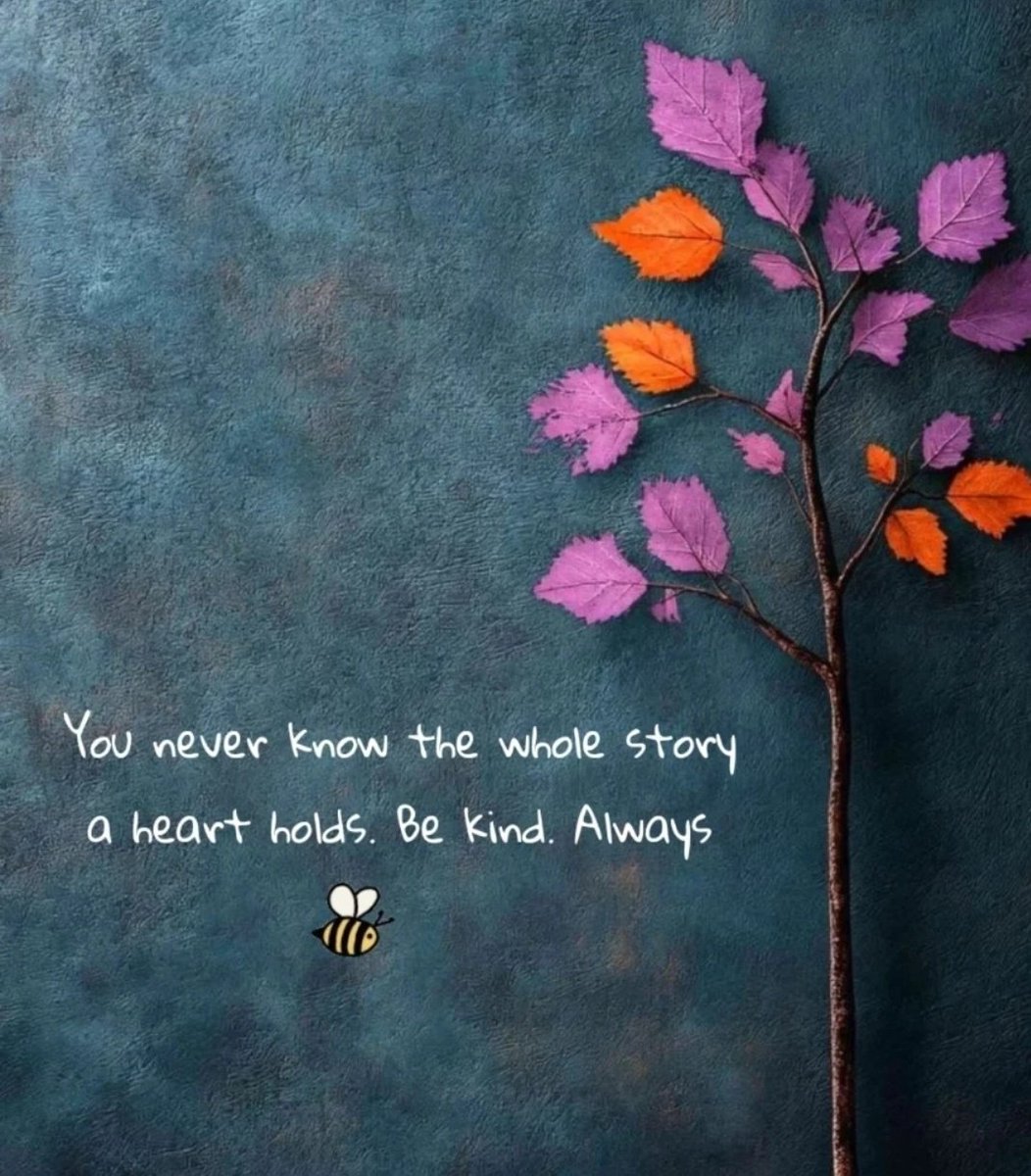 sadafirfan20's tweet image. Because sometimes the strongest smile hides the deepest pain.

Good evening 💙🤍