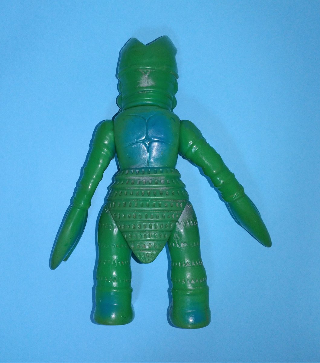 マルサン・バルタン星人の当時物ソフビです。塗装はかなり剥がれてい