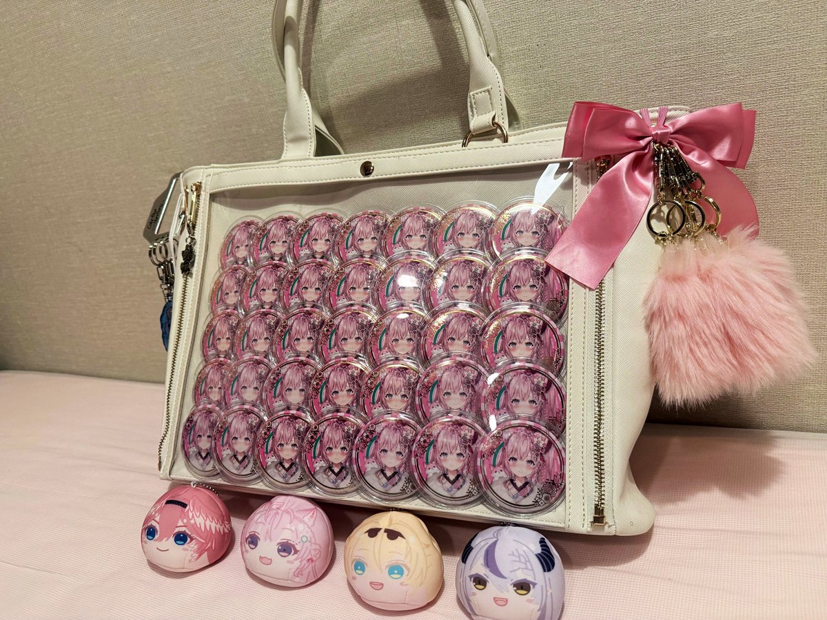 去年の9月から作り始めた🧪正月衣装痛バ たくさんの方のご協力のおかげ