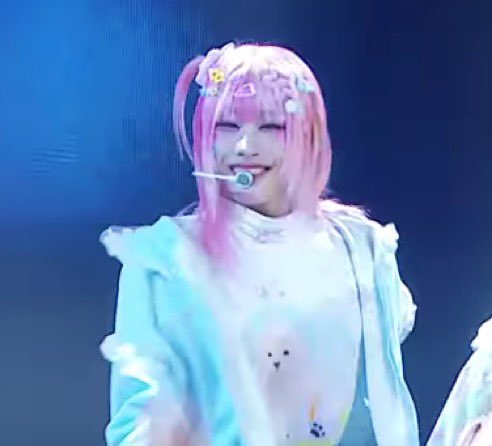 ruimeowzz's tweet photo. https://t.co/vcNeB9Gbd9